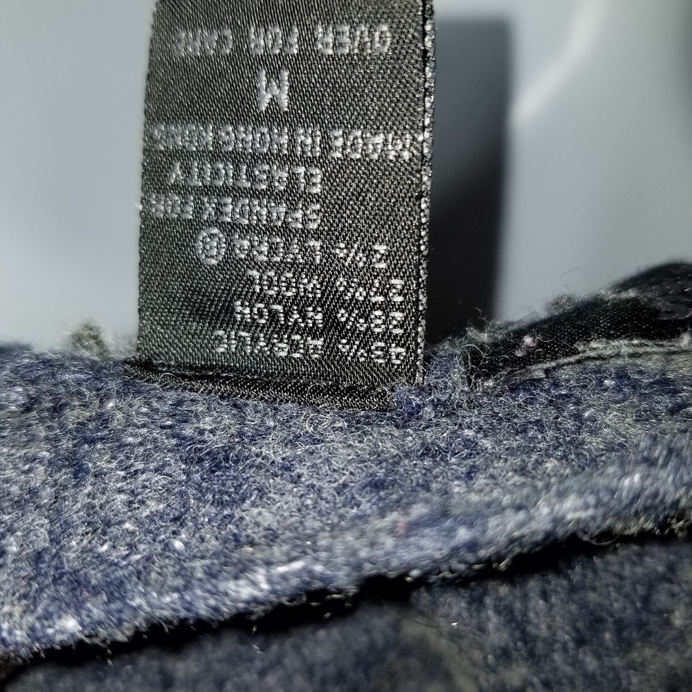 Express Wool Sweater - Picture 4 of 4